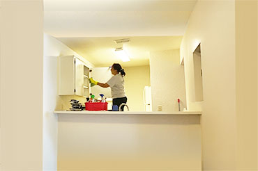 Vacant-apartment-deep-cleaning-services